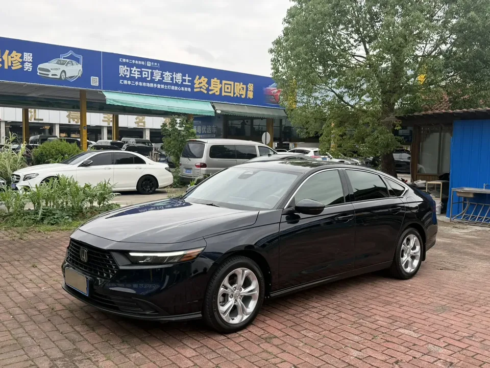 Honda Accord 2023