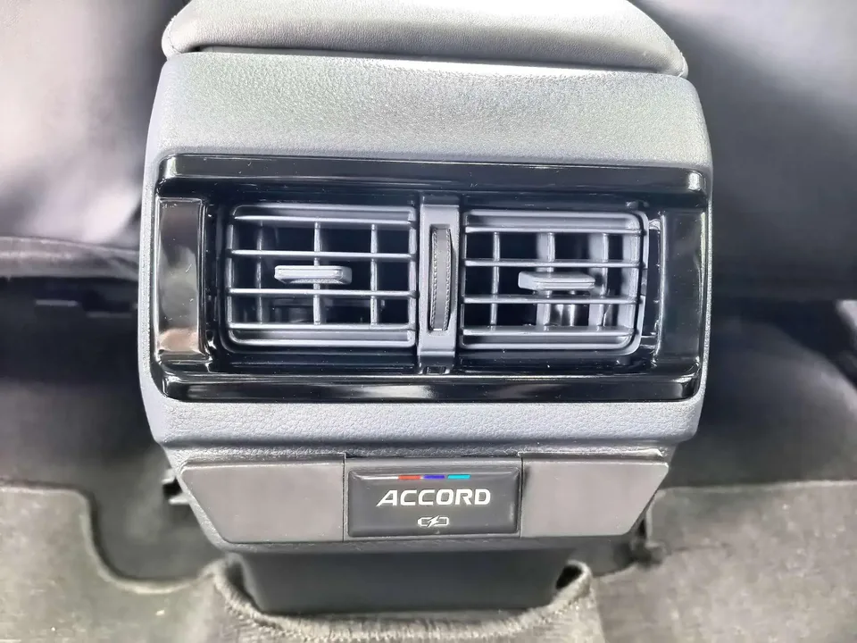 Honda Accord RuiTong 260TURBO Smart Edition 2024 — миниатюра 3