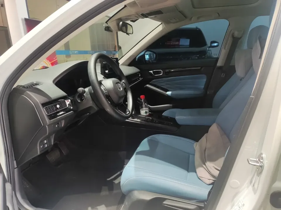 Honda Integra 240TURBO CVT Leading Edition 2024 — миниатюра 5