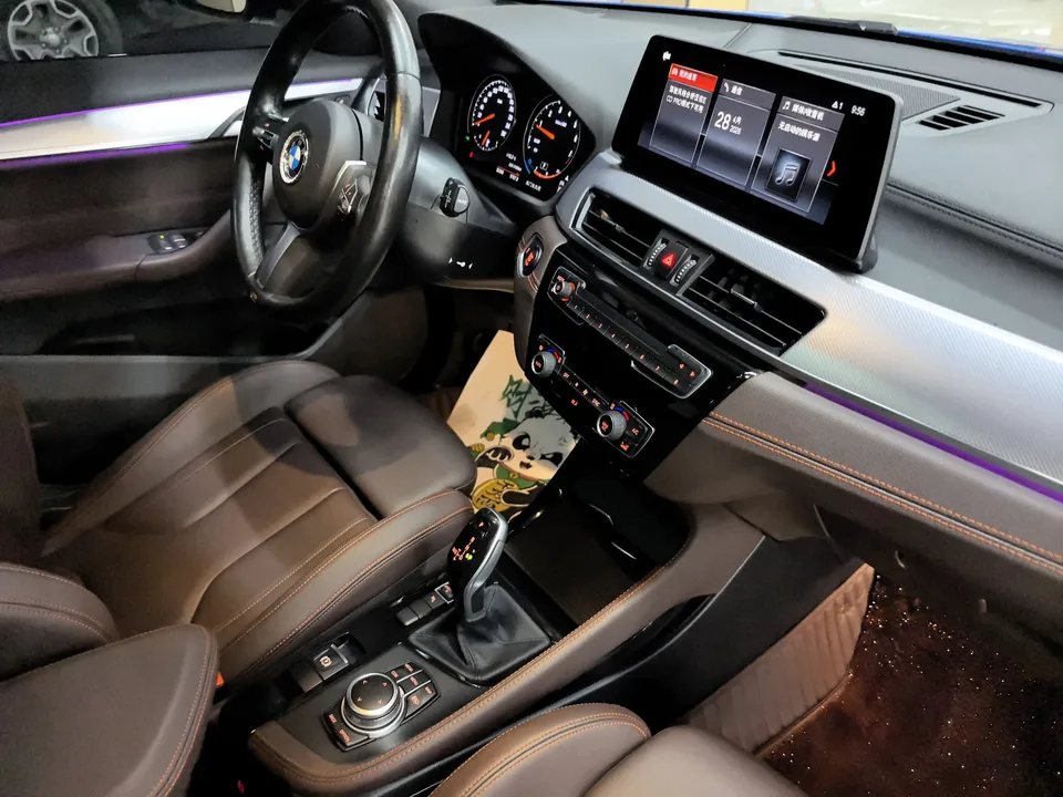 BMW X2 facelift sDrive25i M Sport package 2022 — миниатюра 5