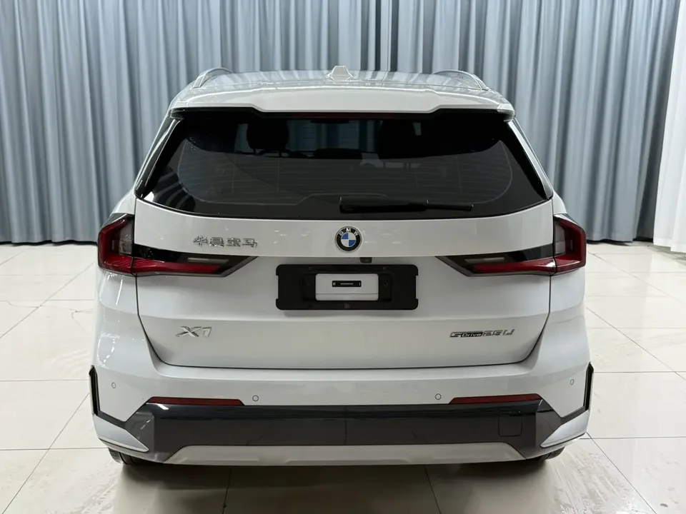 BMW X1 sDrive25Li X Design Package 2023 — миниатюра 2