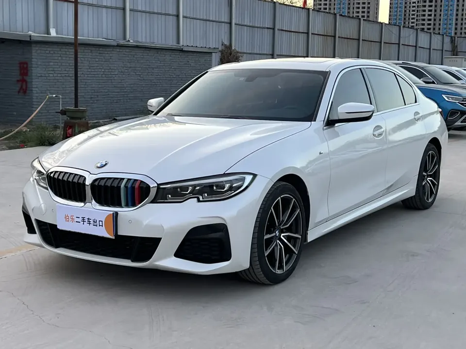 BMW 3 Series 2022