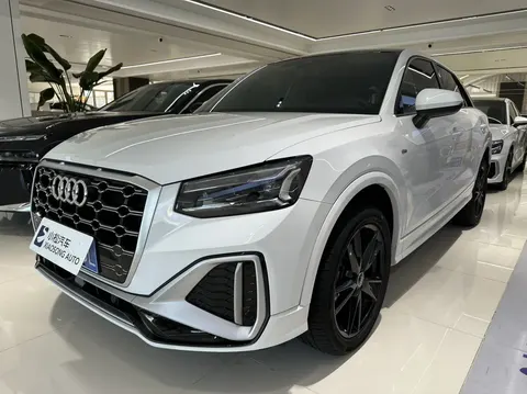 Audi Q2L 2022 купить в Москве