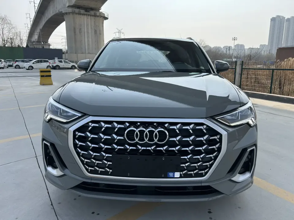 Audi Q3 2023