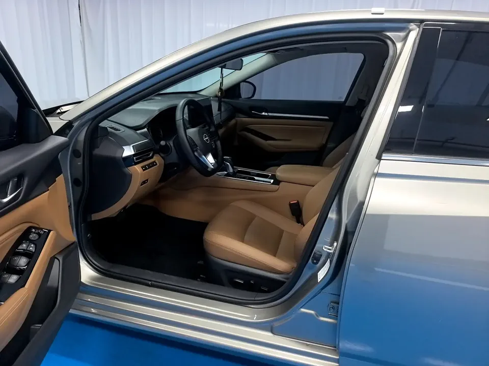 Nissan Altima Teana 2.0L XL-TLS Enjoy Edition 2024 — миниатюра 5