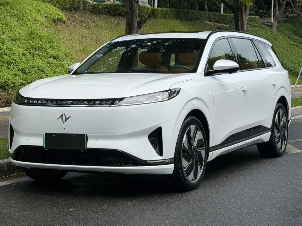 Dongfeng Yipai 008 2025