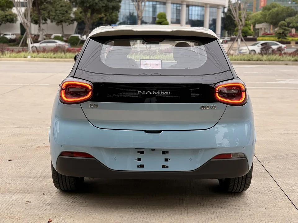 Dongfeng Nano 01 Nano 01 2024 New version 430 Max Smart+ 2025 — thumbnail 2