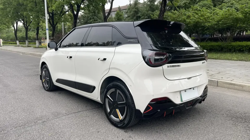 Dongfeng Nano 01 Nano 01 2024 WE Edition 2025 — миниатюра 2