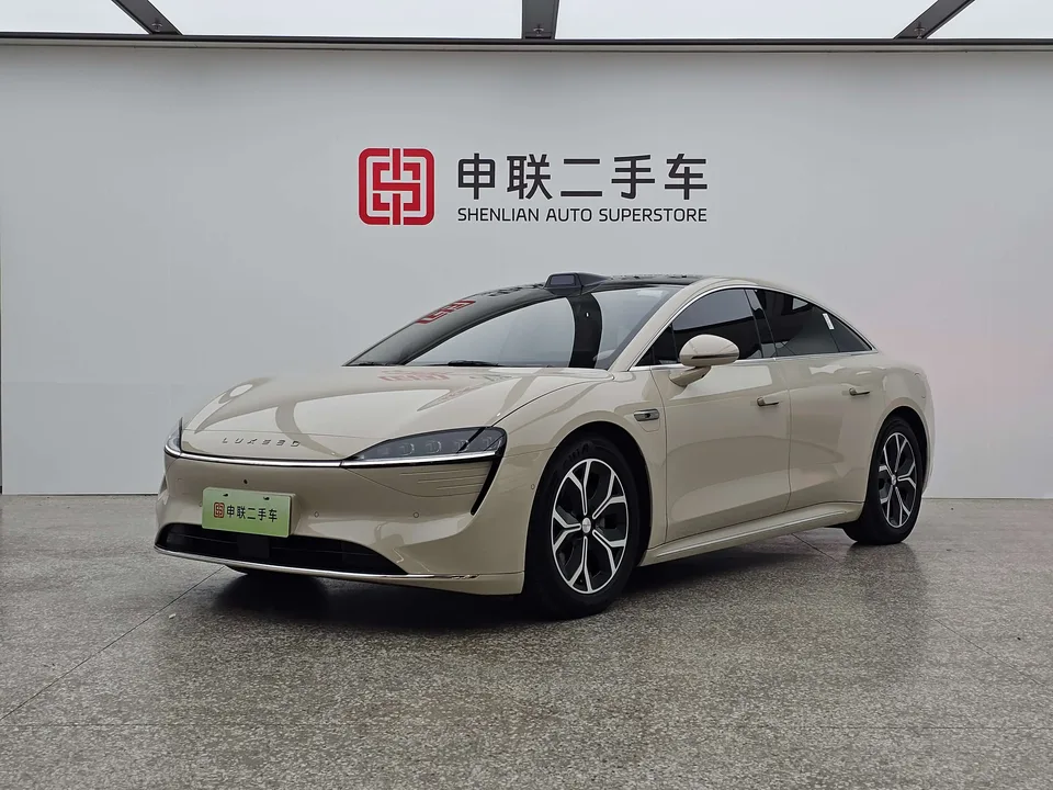 Luxeed SmartS7 SmartS7 2024 Zhijie S7 2024 super aviation version Max+ 2025 — photo 1, buy with delivery to Moscow