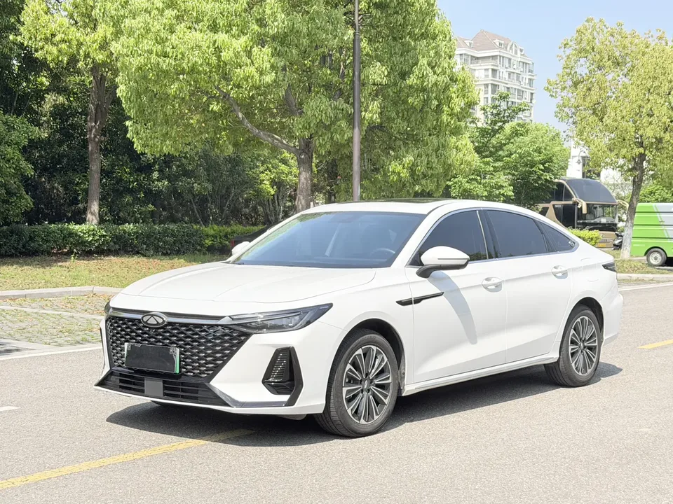 Chery Fengyun A8 2025