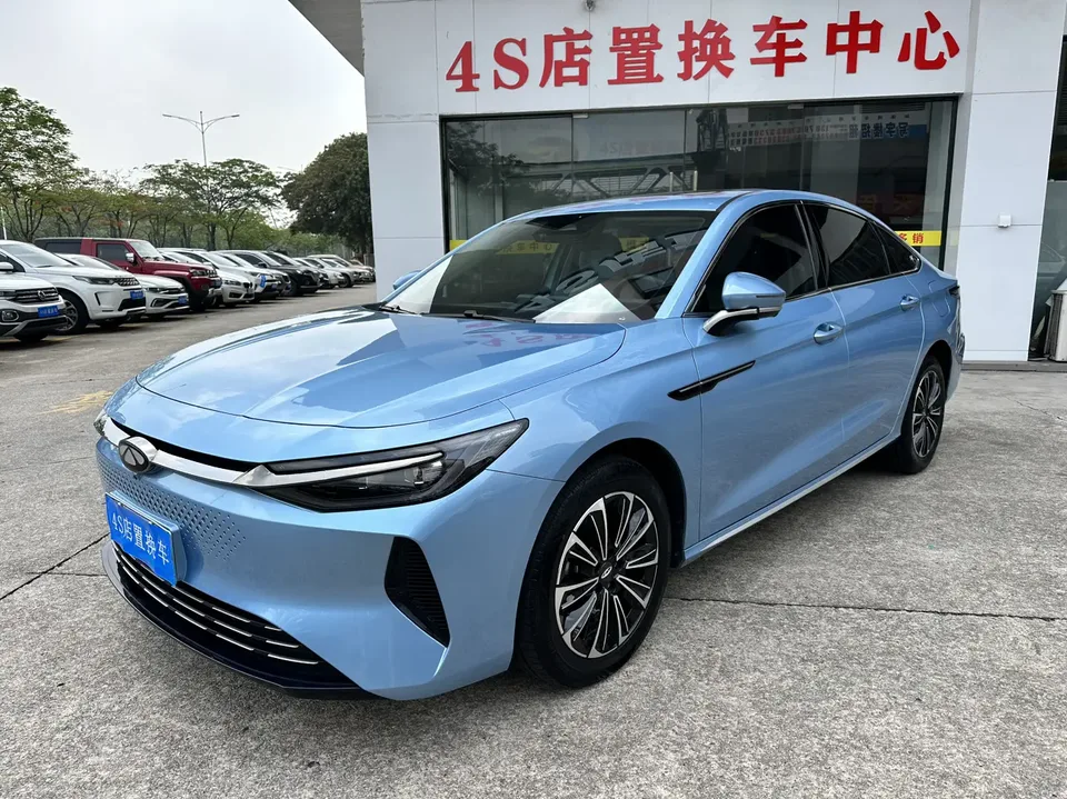 Chery Fengyun A8 2024