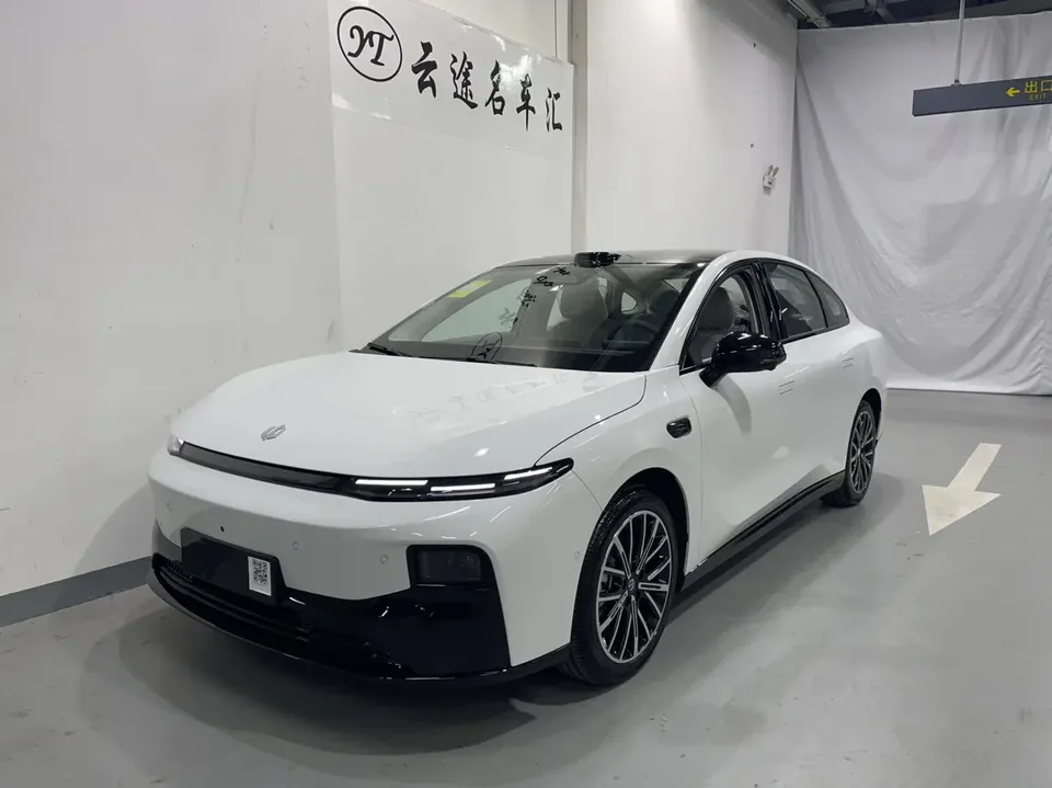 Leapmotor Leap running B01 2026