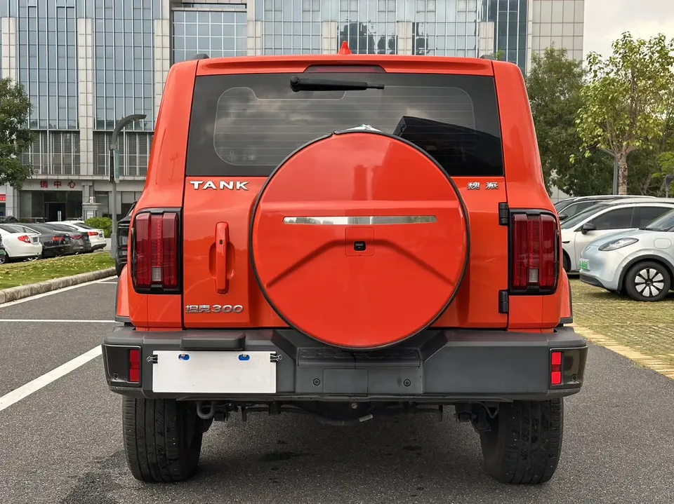Tank 300 300 2021 City Edition 2.0T Very Stylish 2022 — thumbnail 2