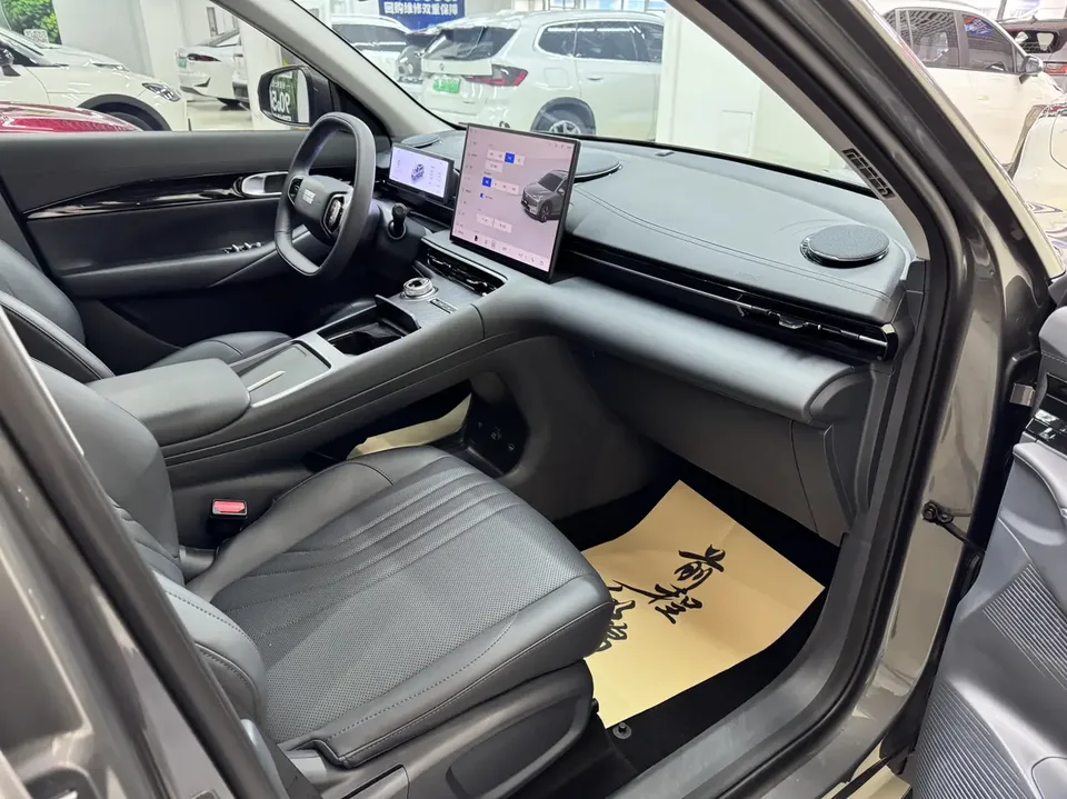 Geely Galaxy E5 440km Sailing Edition 2024 — миниатюра 5