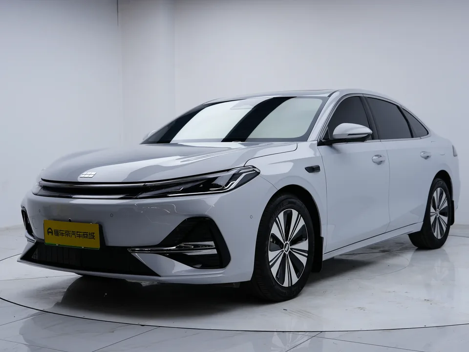 Geely Galaxy A7 EM 2025