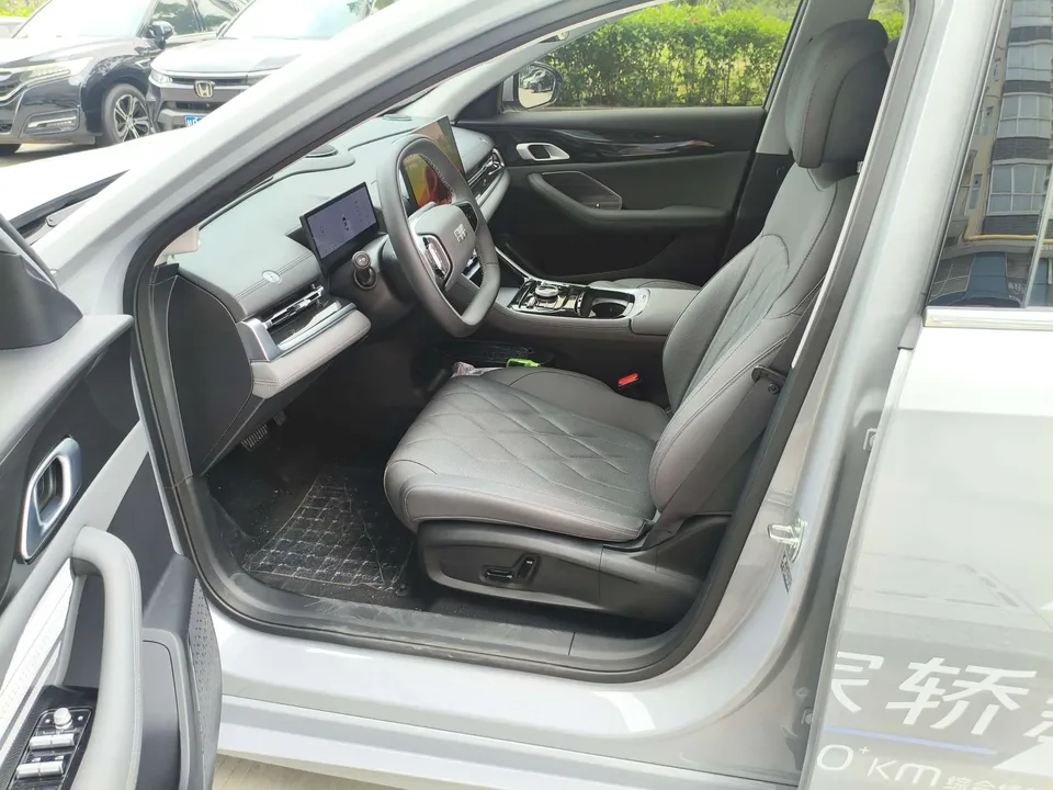 Geely Galaxy A7 EM 150km Explorer+ Edition 2025 — миниатюра 4