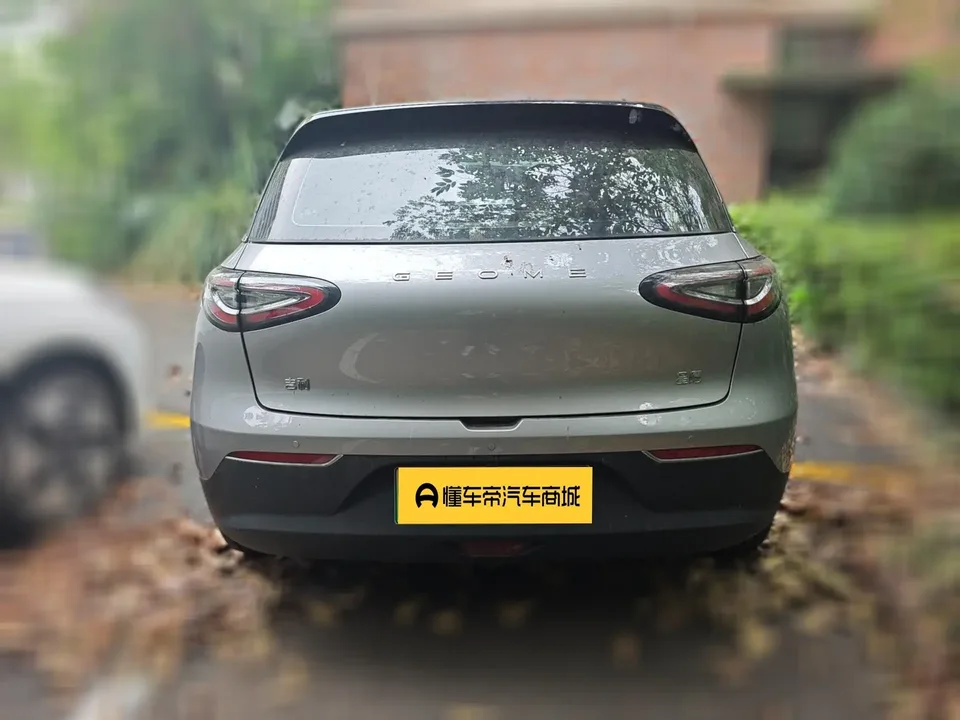 Geely Star Wish Star Wish 2025 UP 410km Exploration Edition 2025 — миниатюра 4