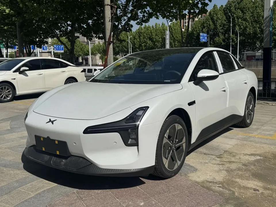 XPeng Xiaopeng MONA M03 2026