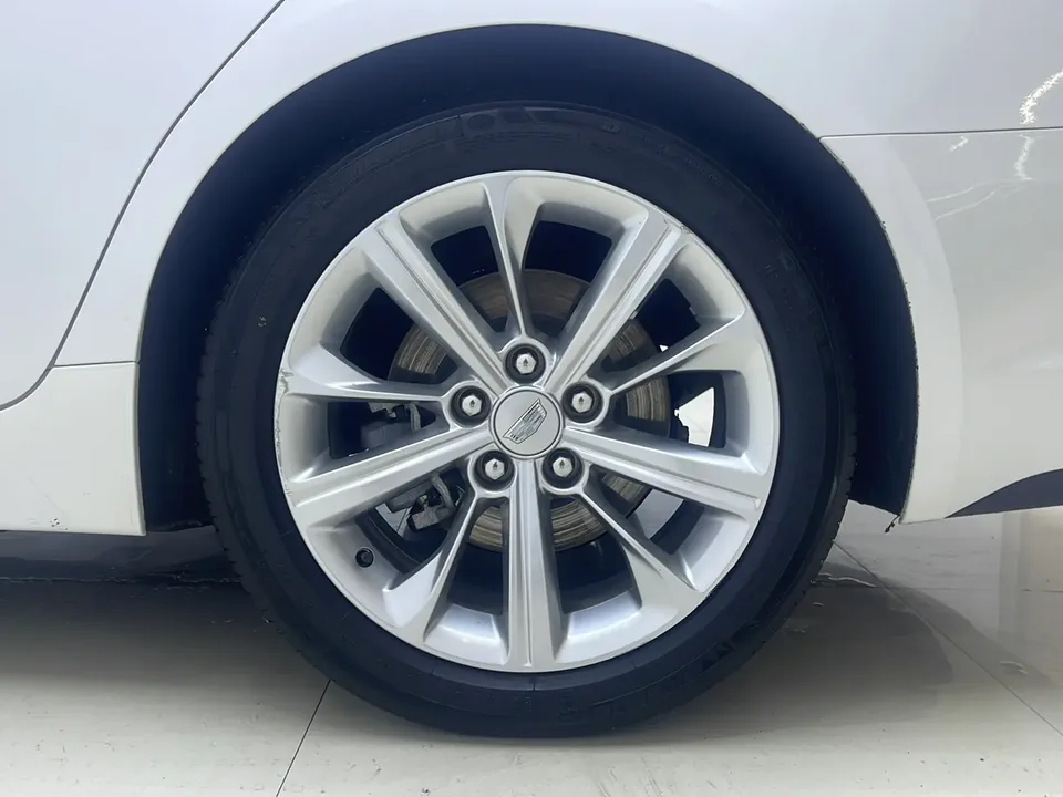 Cadillac CT5 2024