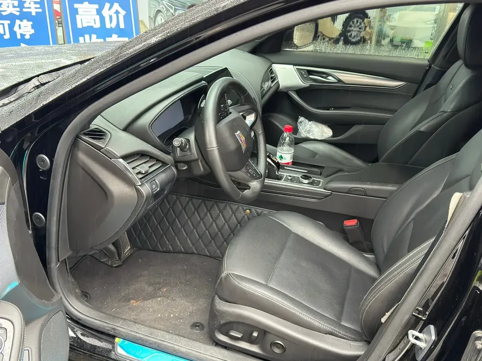 Cadillac CT5 28T Luxury Standard Edition 2024 — миниатюра 3