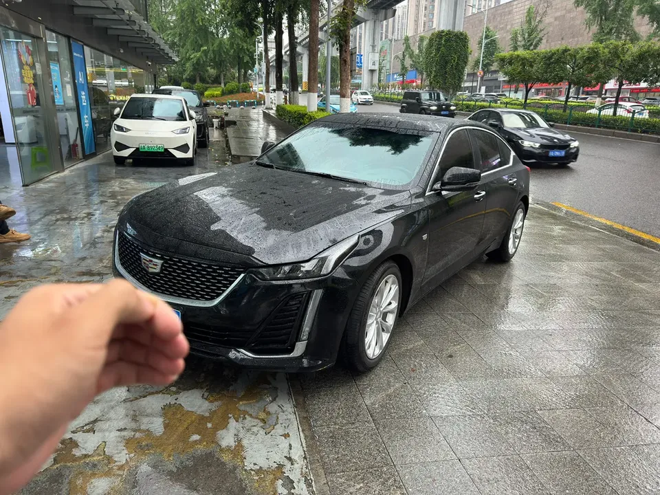 Cadillac CT5 2024