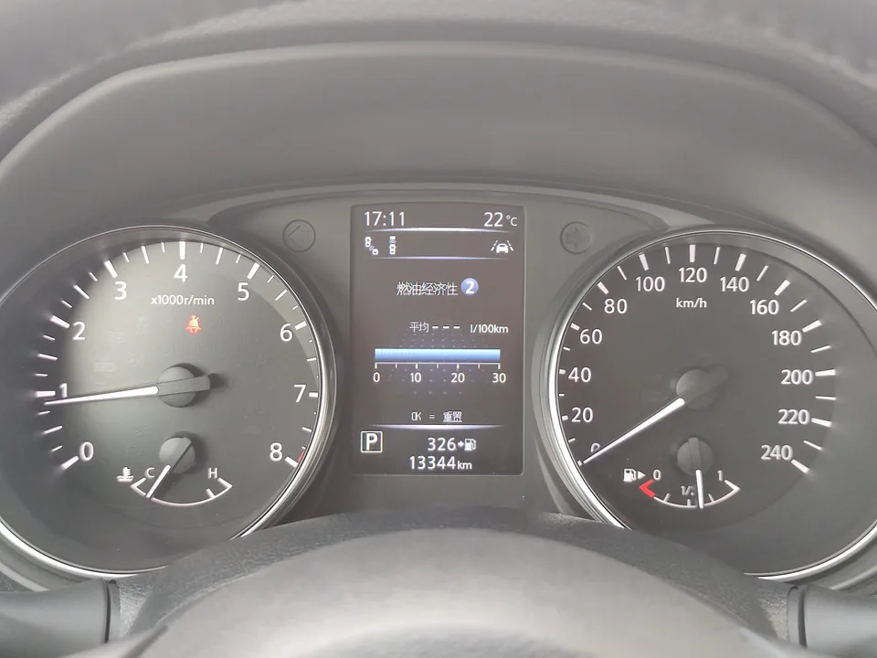 Nissan Qashqai Qashqai 2022 2.0L XV Prem. Deluxe Edition 2022 — миниатюра 3