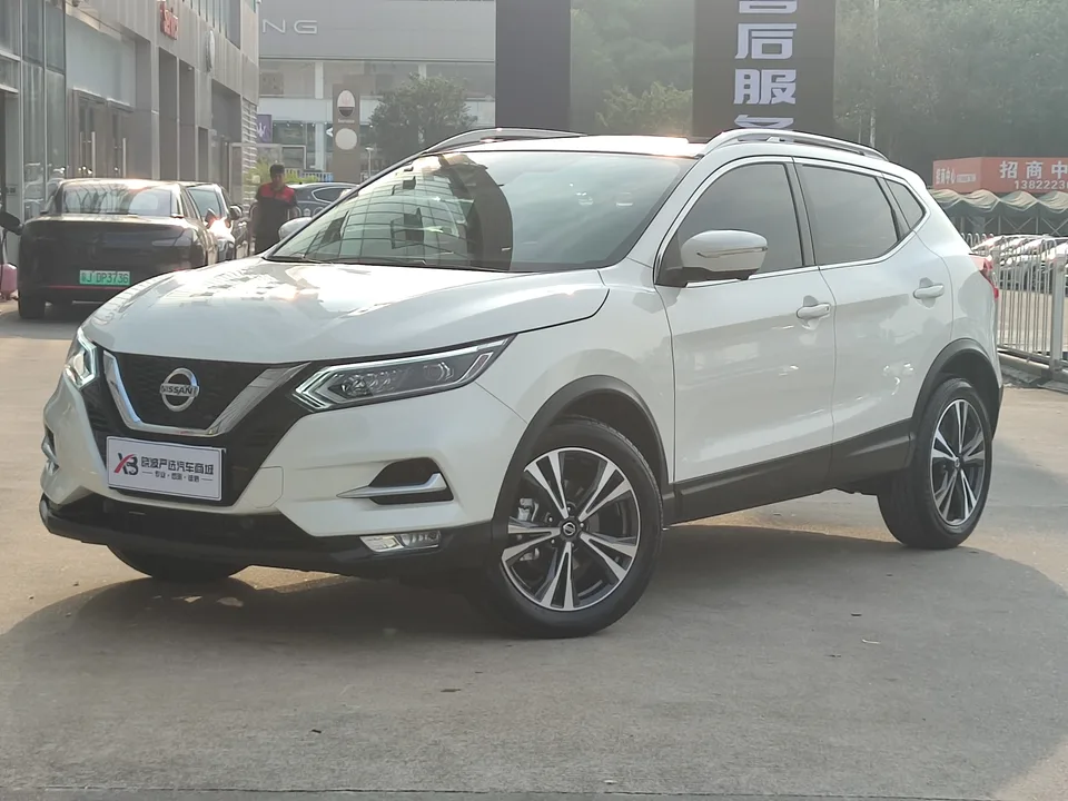 Nissan Qashqai Qashqai 2022 2.0L XV Prem. Deluxe Edition 2022 — фото 1, купить с доставкой в Москву