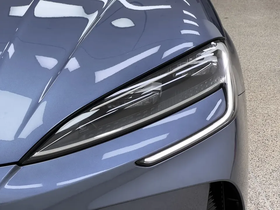 BYD Seal DM DM-i 1.5T 121KM Premium Edition 2024 — миниатюра 4