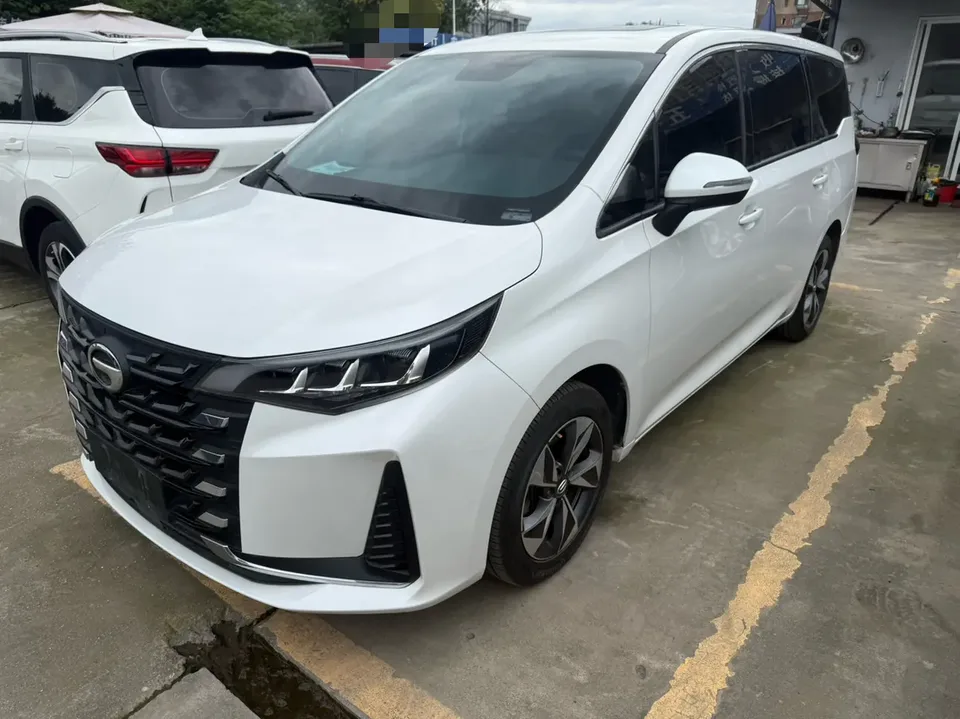 GAC Trumpchi M6 2023