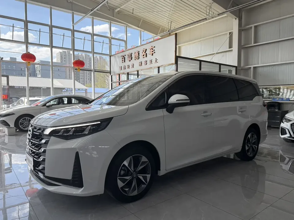 GAC Trumpchi M6 2022