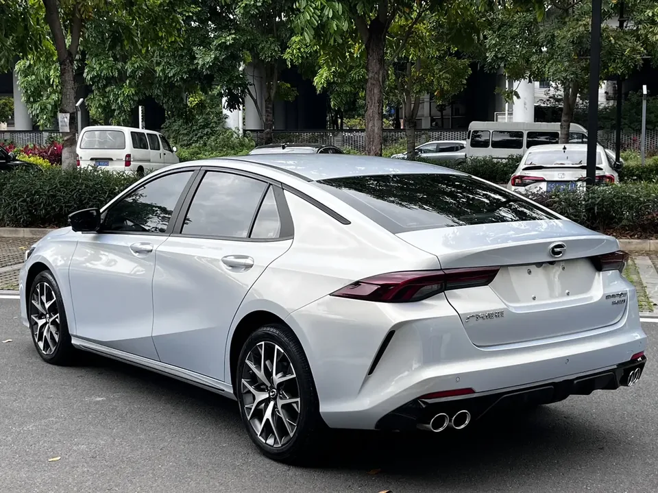 GAC Trumpchi Shadow Leopard Shadow Leopard 2023 2.0L DHT Intelligent Hybrid Edition 2024 — миниатюра 2