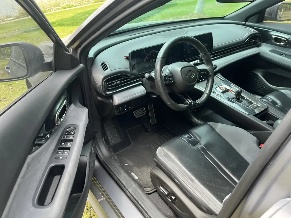 GAC Trumpchi Shadow Leopard 400T Automatic R Max Edition 2024 — миниатюра 4