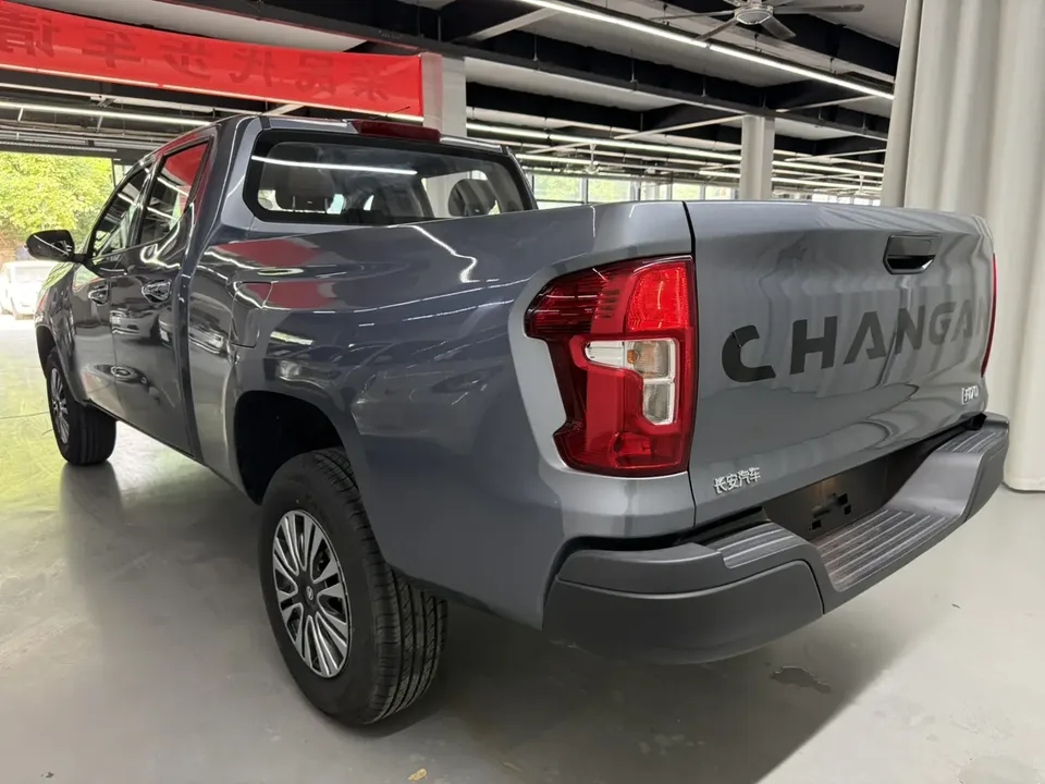 Changan F70 F70 Blue Whale Edition 2.0T gasoline automatic two-wheel drive long box wealth creation model 2026 — миниатюра 4