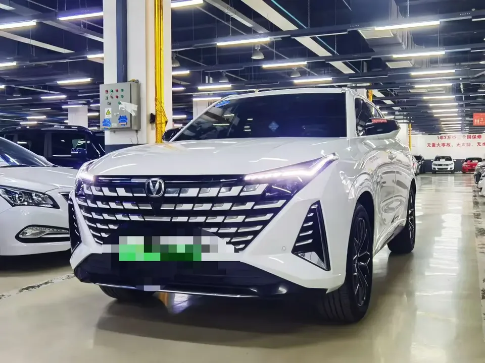 Changan UNI-Z PHEV 2025