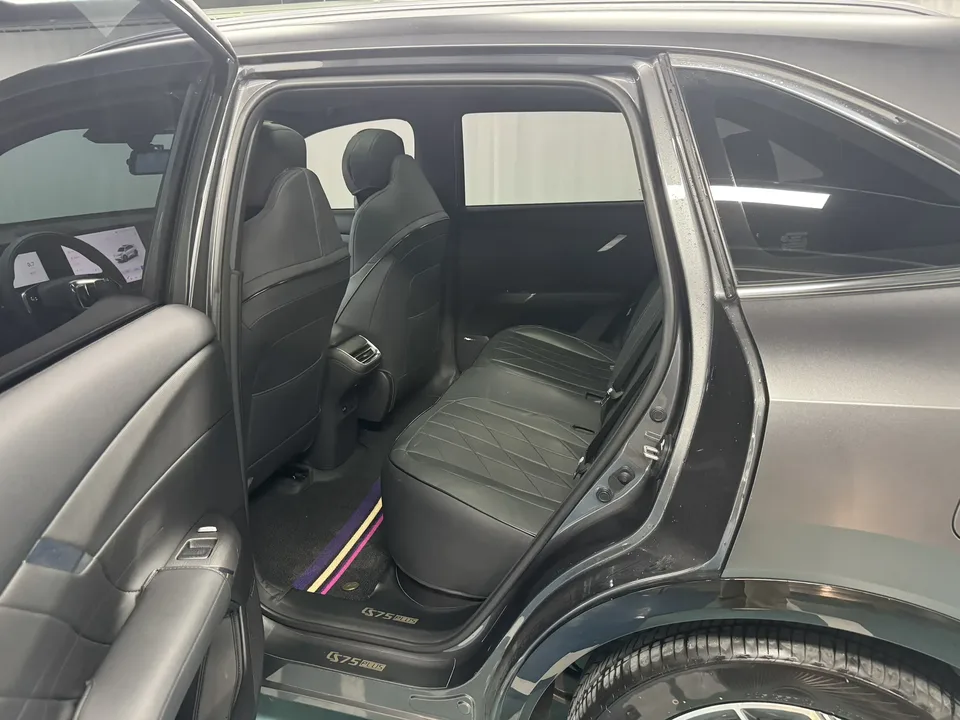 Changan CS75PLUS Changan CS75 PLUS 2025 fourth generation 1.5T New Blue Whale Smart Flagship 2025 — миниатюра 5