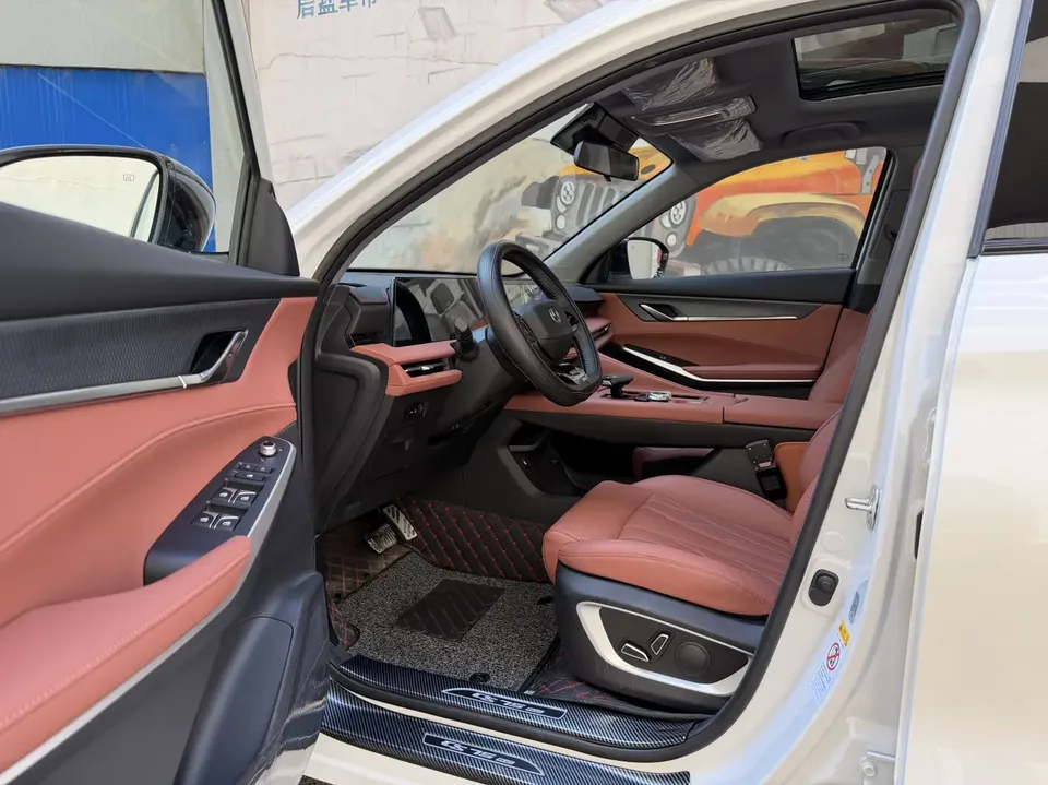 Changan CS75PLUS third generation champion version 1.5T automatic intelligent driving dynamic navigation model 2024 — миниатюра 5