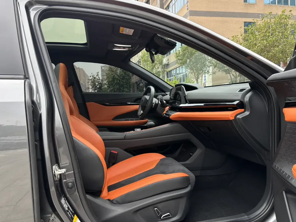 Changan UNI-V 1.5T Sports Edition 2023 — миниатюра 4