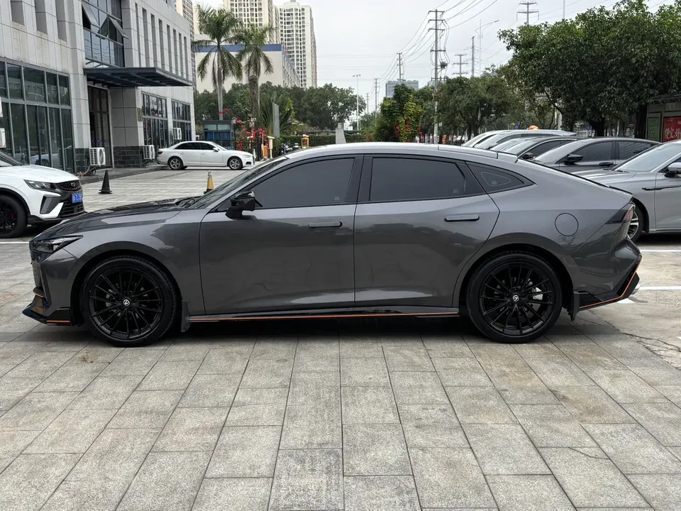 Changan UNI-V 2023
