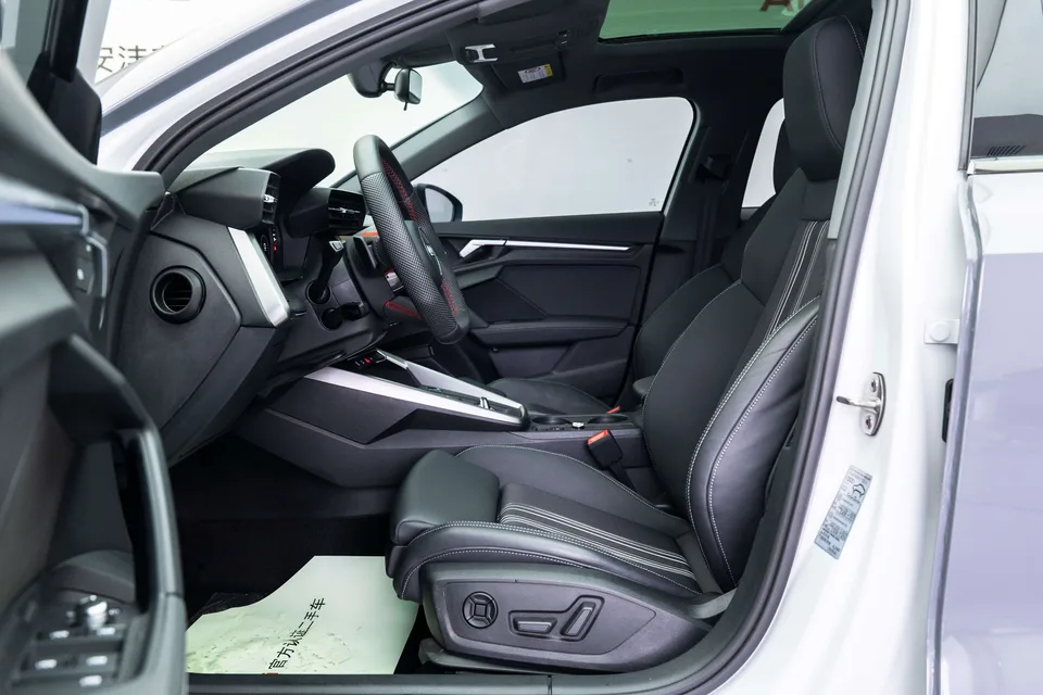 Audi A3 A3 2024 Audi A3 2024 Sportback 35 TFSI stylish and sporty 2024 — thumbnail 5