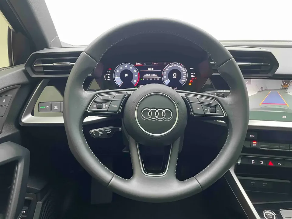 Audi A3 Sportback 35 TFSI stylish and sporty 2022 — миниатюра 5