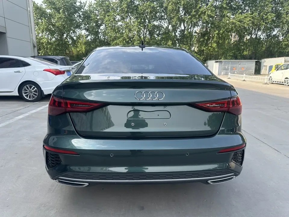 Audi A3 A3L Limousine 35 TFSI Fashion Sports 2023 — миниатюра 5