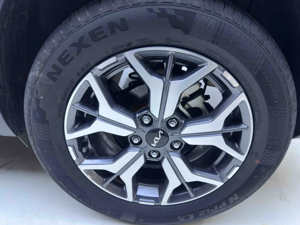 Kia Run proudly AOPAO 1.5L CVT Trend Edition 2022 — миниатюра 3
