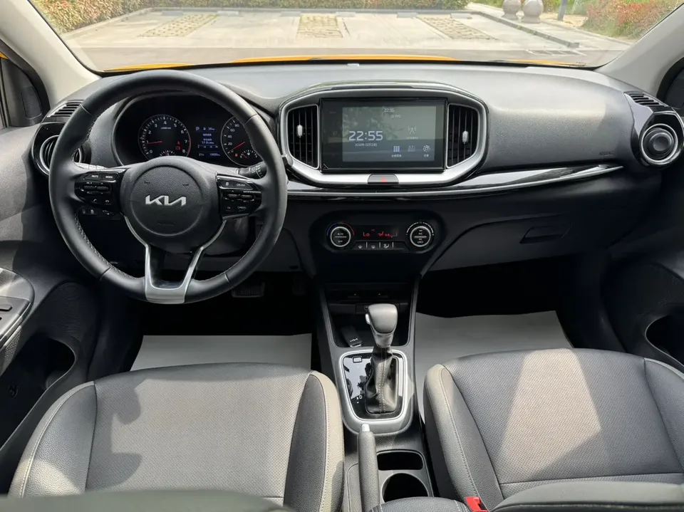 Kia KX1 Yipao 2021 Modified 1.4L CVT Sunroof Model 2022 — thumbnail 3