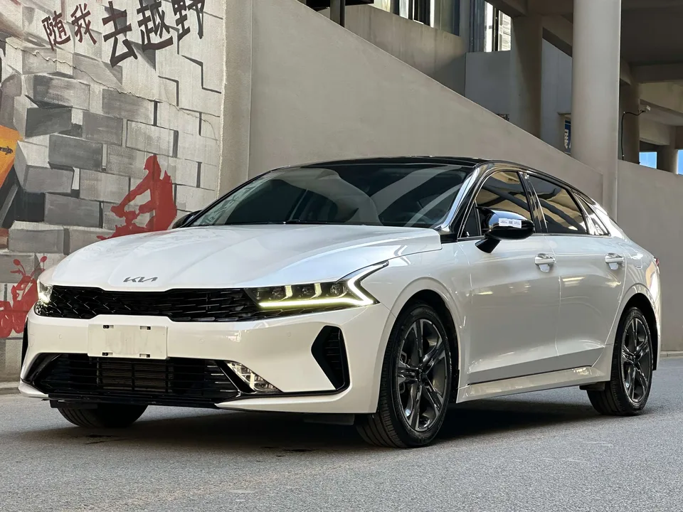 Kia K5 2024