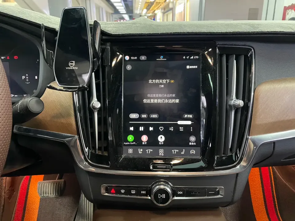 Volvo S90 Volvo S90 2024 B5 Luxury Edition 2024 — миниатюра 3