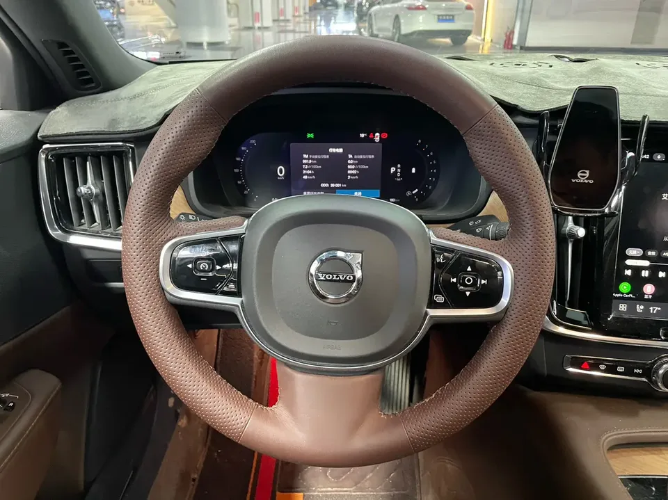 Volvo S90 Volvo S90 2024 B5 Luxury Edition 2024 — миниатюра 4