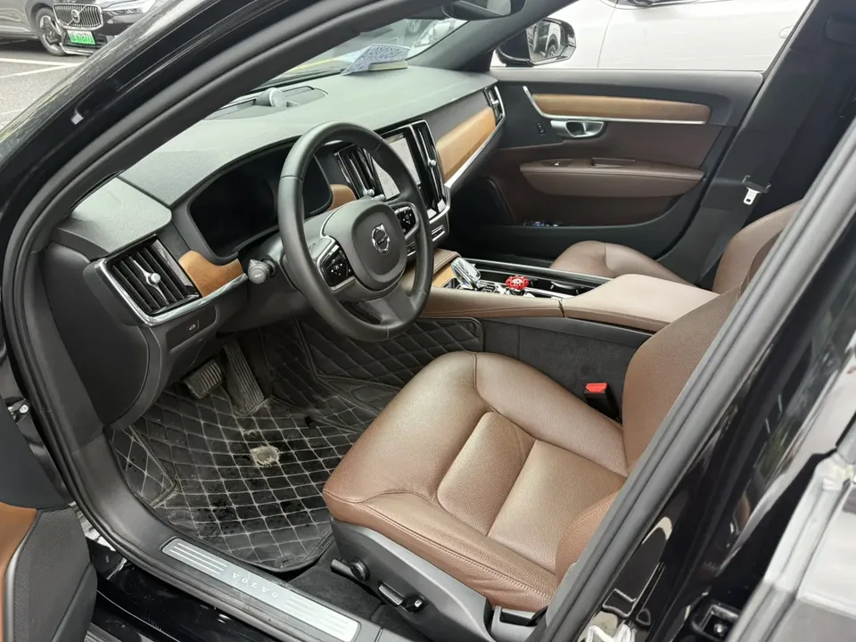 Volvo S90 Volvo S90 2024 B5 Zhiyi Deluxe Edition 2023 — thumbnail 5