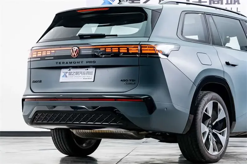 Volkswagen Teramont Teramont 2025 Touron Pro 450TSI 4WD Vertical and Horizontal Edition 2026 — thumbnail 3
