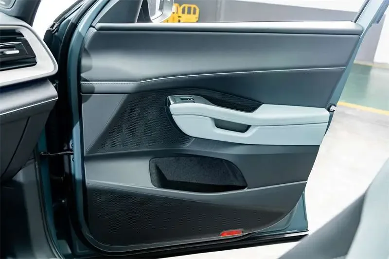 Volkswagen Teramont Teramont 2025 Touron Pro 450TSI 4WD Vertical and Horizontal Edition 2026 — thumbnail 4