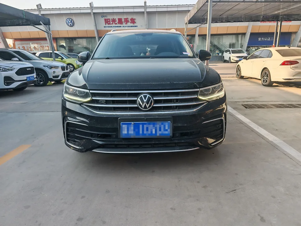Volkswagen Tiguan L 2022